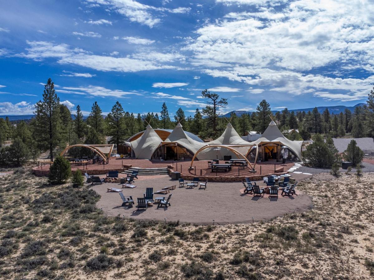 Luxury tent Under Canvas Bryce Canyon Widtsoe